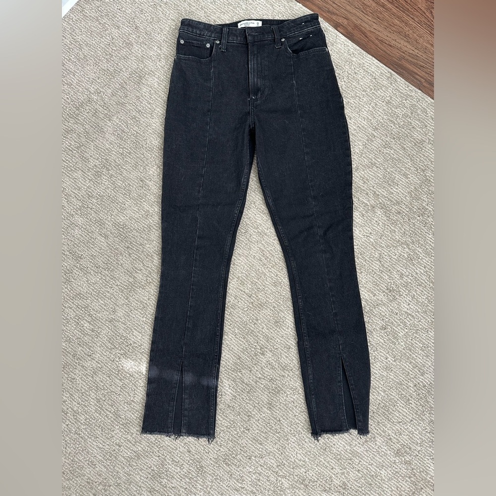 Abercrombie and Fitch Curve Love The Skinny High Rise Jean with Vent Hem Size 6R